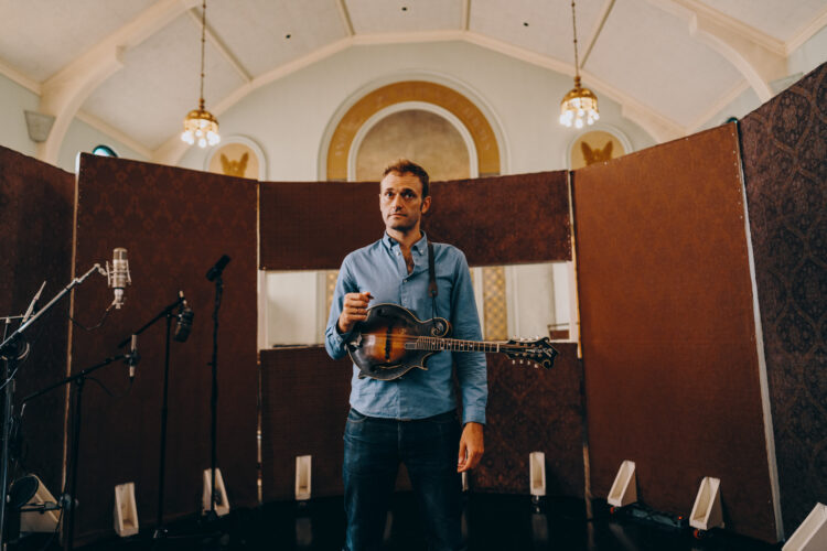 Mandolin Virtuoso, Bluegrass Superstar Chris Thile to Perform With Wheeling Symphony Orchestra